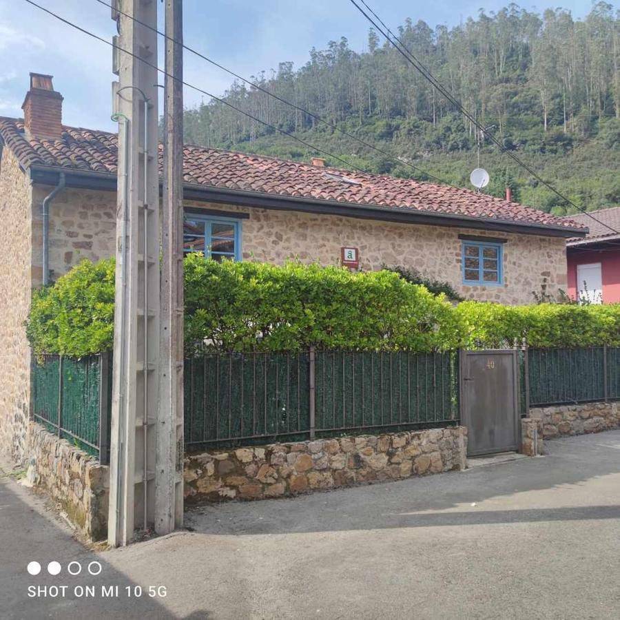 Casa Rural El Amparuco Treceño Exterior foto